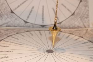 pendule divinatoire