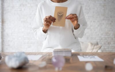 Voyance et clairvoyant, quelle est la différence ?